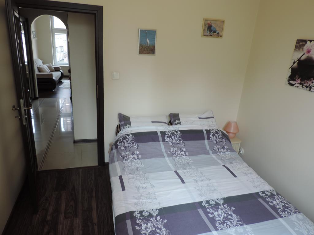 Gdanskie Apartamenty - Apartamenty - Dluga Z Widokiem Na Ratusz I Nad Motlawa Bagian luar foto